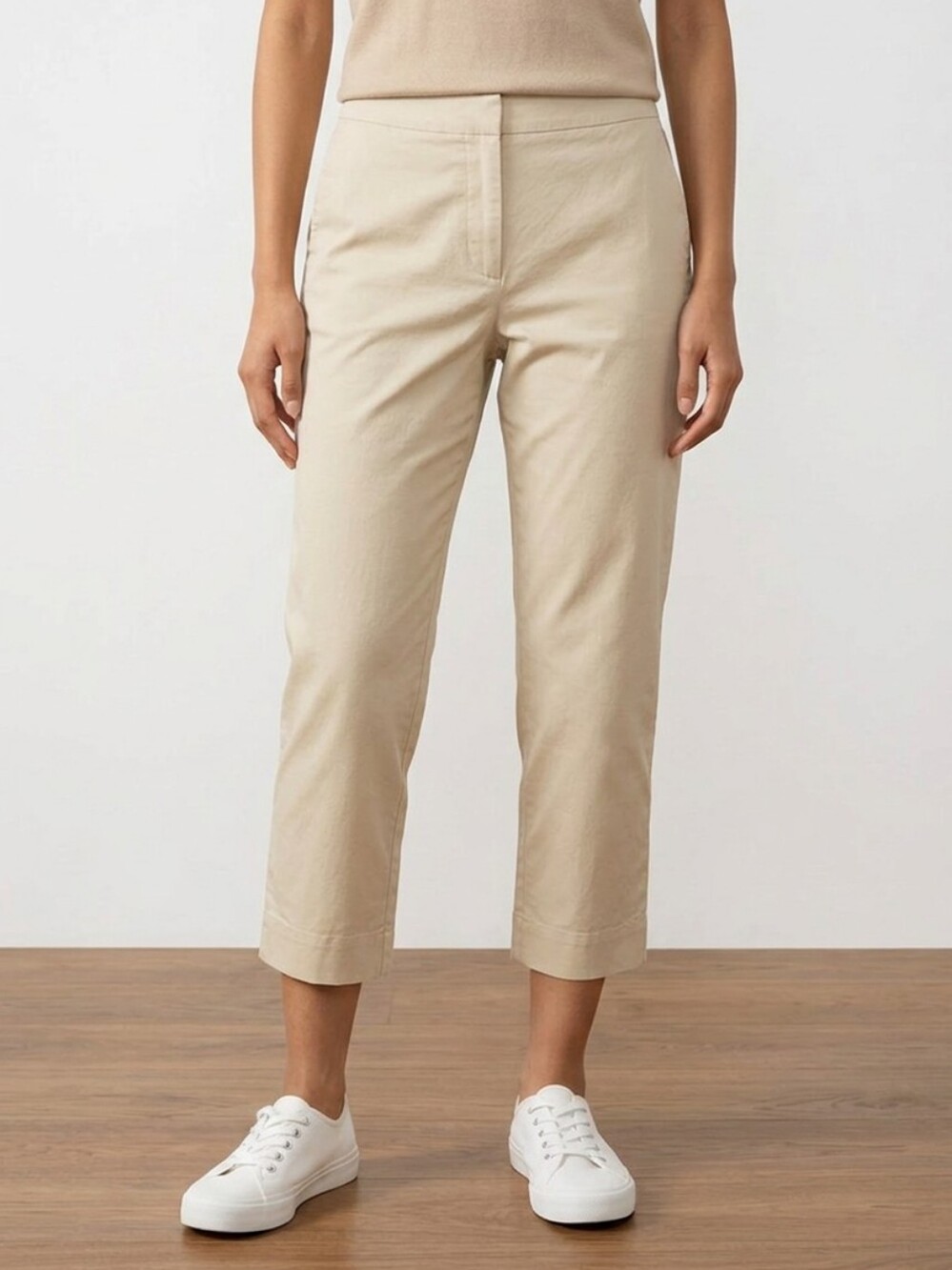 Lafayette 148 Size 4 Classic Pastel Green Stretch Preppy Cuffed Tapered Capris